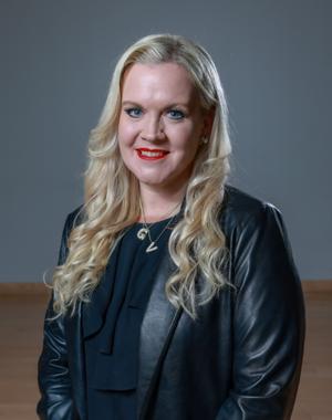 Head Coach Sarah Buss